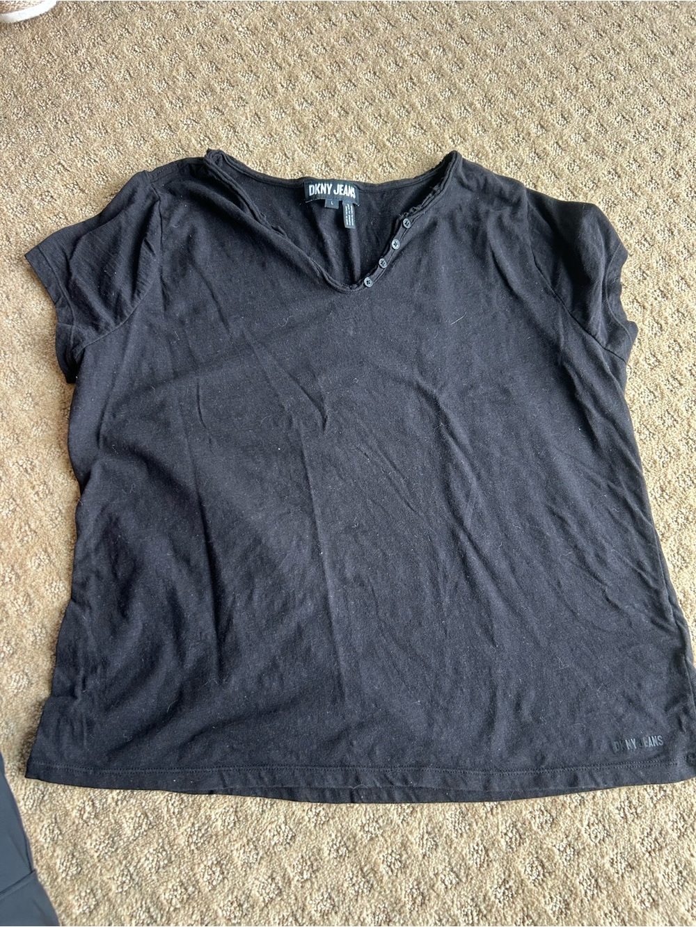 Dkny Black Short Sleeve V-Neck Tee with Button Trim